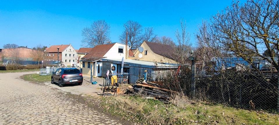 Einfamilienhaus Teuchern - 5 Zimmer, 110 m&sup2;, 150.000&euro; | Angebot:25844236