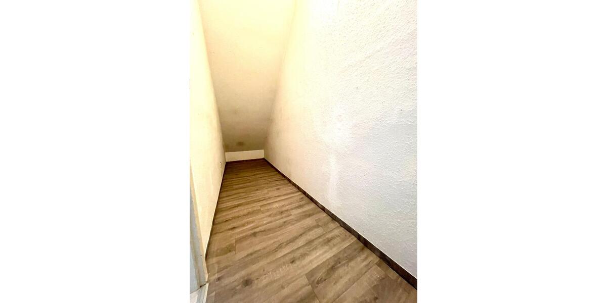 Reihenhaus, 3 Zi., Terrasse, Balkon, Gartennutzung, frei 3 zimmer