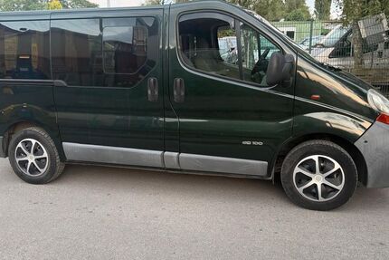 Renault Trafic 350.000 km 2.200 &euro; Essen 45326