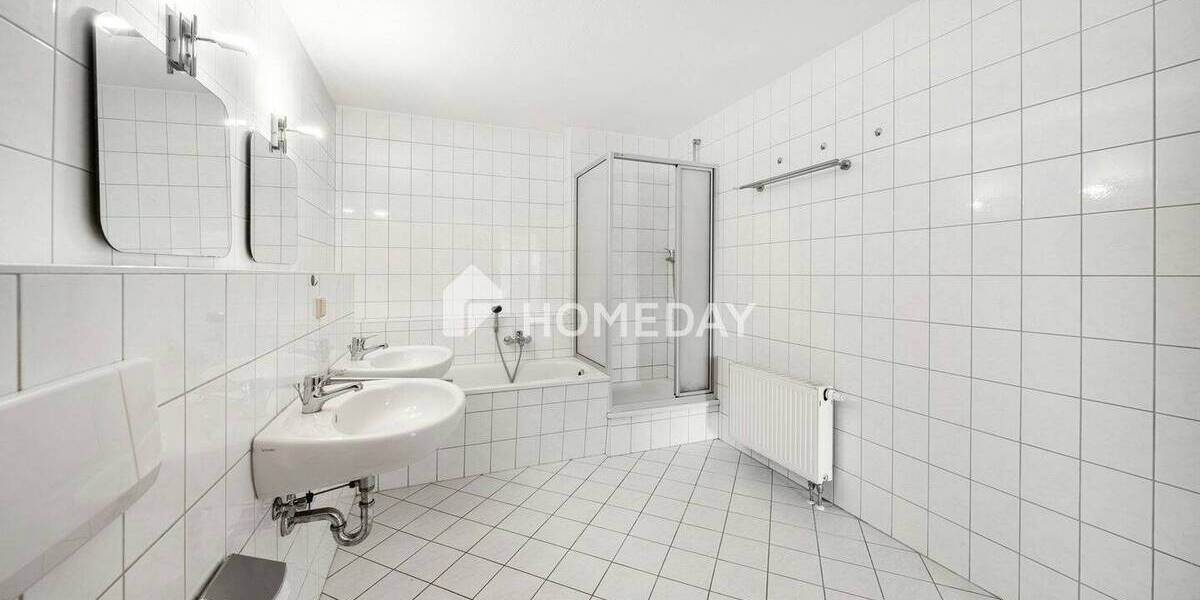 Etagenwohnung Freital - 2 Zimmer, 74 m&sup2;, 135.000&euro; | Angebot:26016911