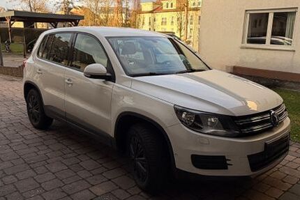 VW Tiguan 118.500 km 14.250 &euro; Beselich 65614