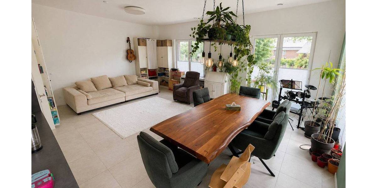 Doppelhaushälfte Hamburg Rahlstedt - 6 Zimmer, 157 m&sup2;, 2.490&euro; | Angebot:26866043