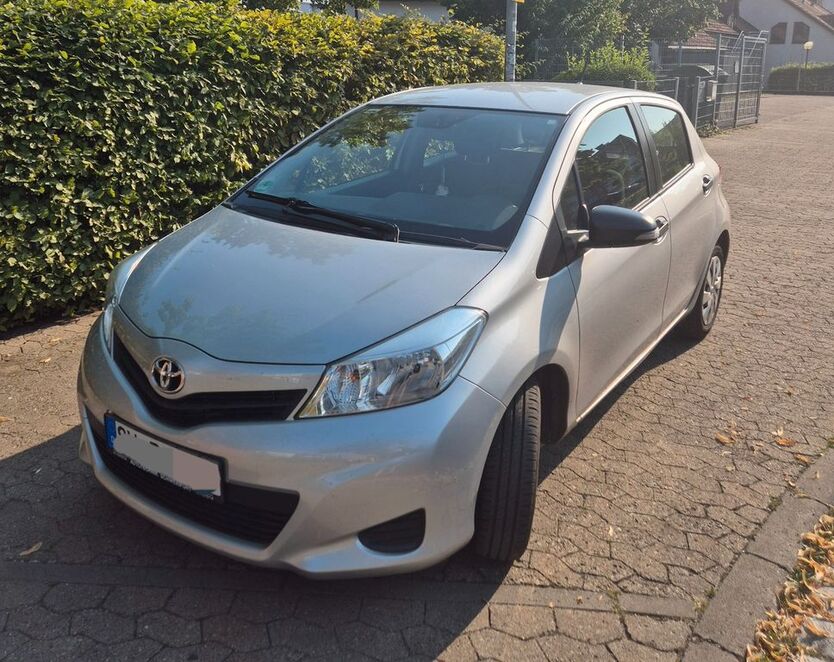 Yaris