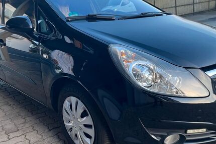 Opel Corsa 217.000 km 2.700 &euro; Schauenburg 34270