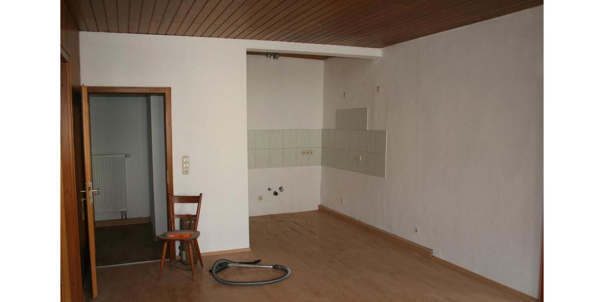 Einfamilienhaus Reisbach Englmannsberg - 8 Zimmer, 300 m&sup2;, 3.000&euro; | Angebot:26383330
