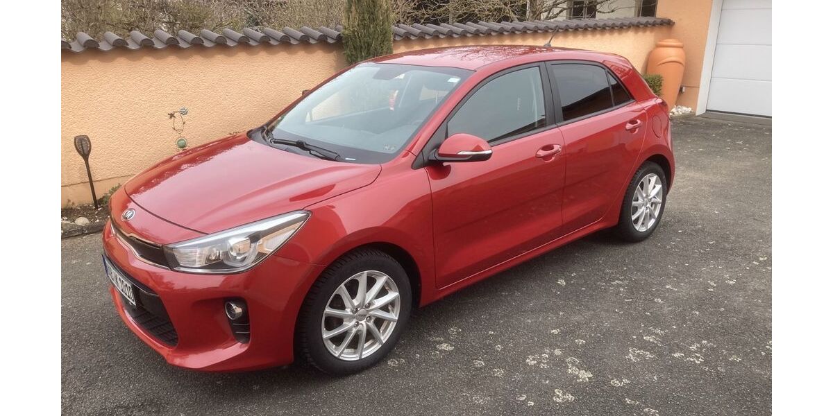 Kia Rio 103.600 km 7.995 &euro; Nabburg 92507