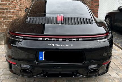 Porsche 992