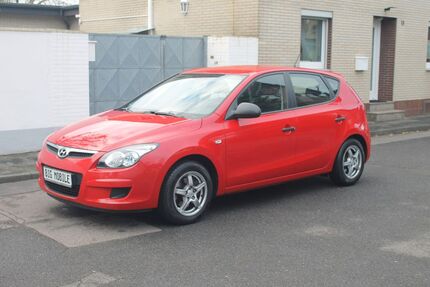 Hyundai i30 118.000 km 3.490 &euro; Köln 50739