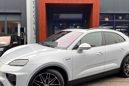 Porsche Macan 5.400 km 92.400 &euro; Sindelfingen 71065