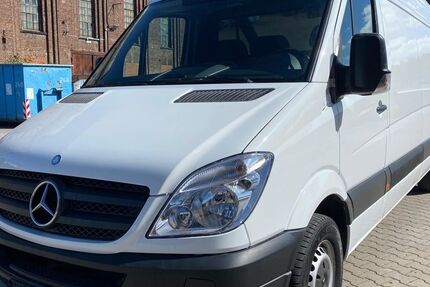 Mercedes-Benz Sprinter 182.775 km 13.400 € Essen 45136