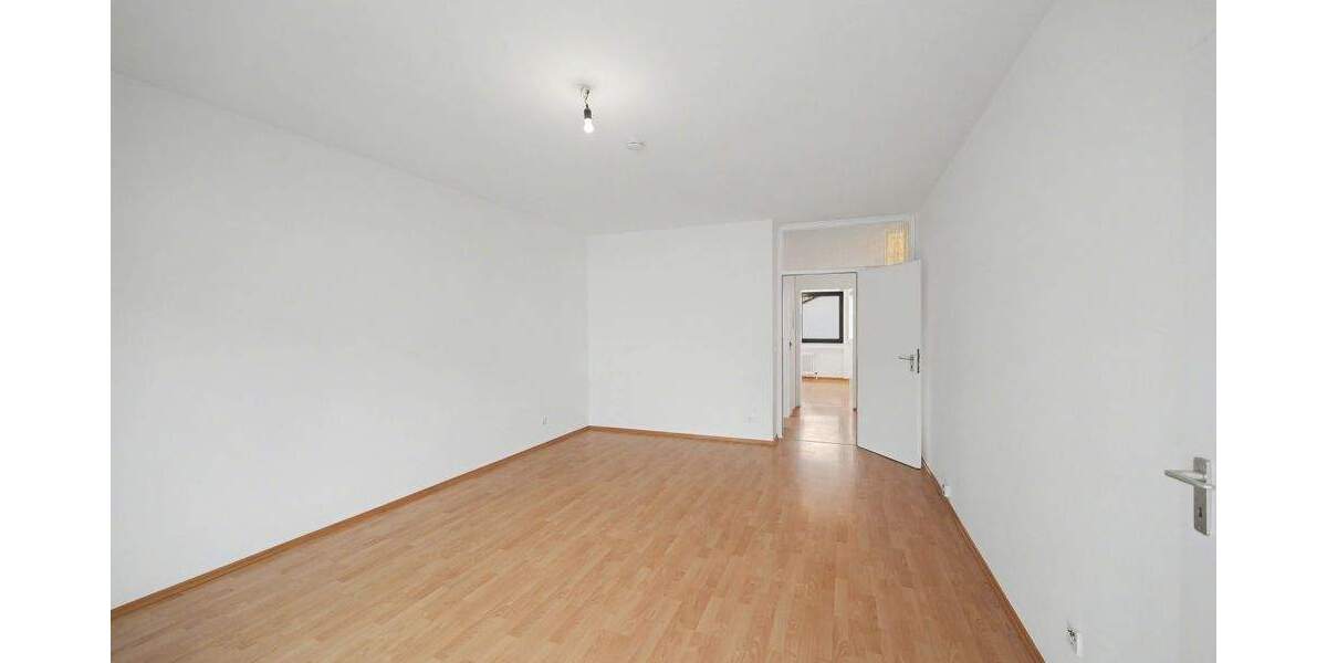 Etagenwohnung Bonn / Mehlem Mehlem - 3 Zimmer, 83 m&sup2;, 1.100&euro; | Angebot:25030661