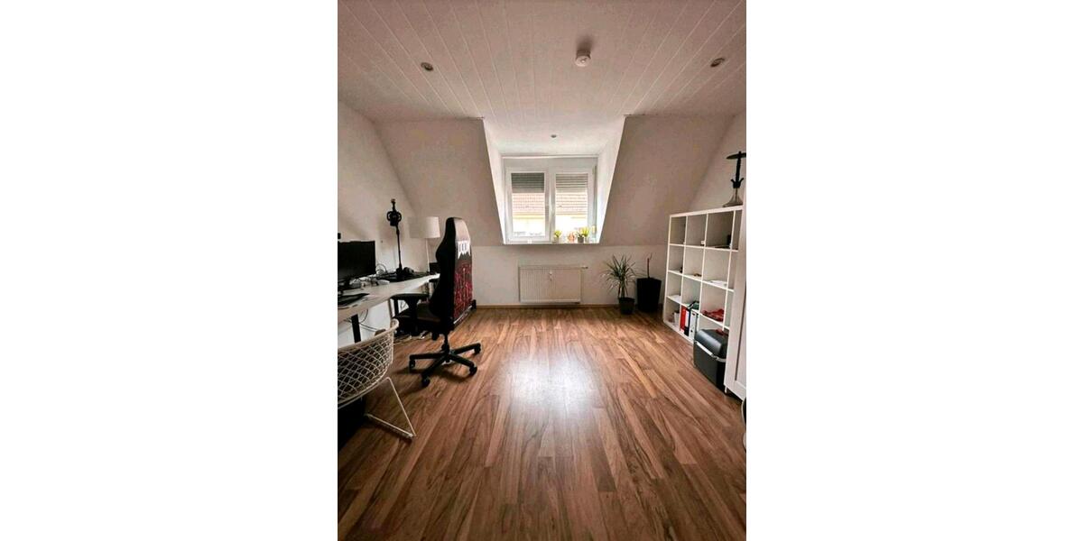 Maisonettenwohnung Hockenheim - 5 Zimmer, 125 m&sup2;, 1.250&euro; | Angebot:26553619