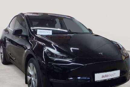 Tesla Model Y 42.581 km 32.990 &euro; Fernwald-Steinbach 35463