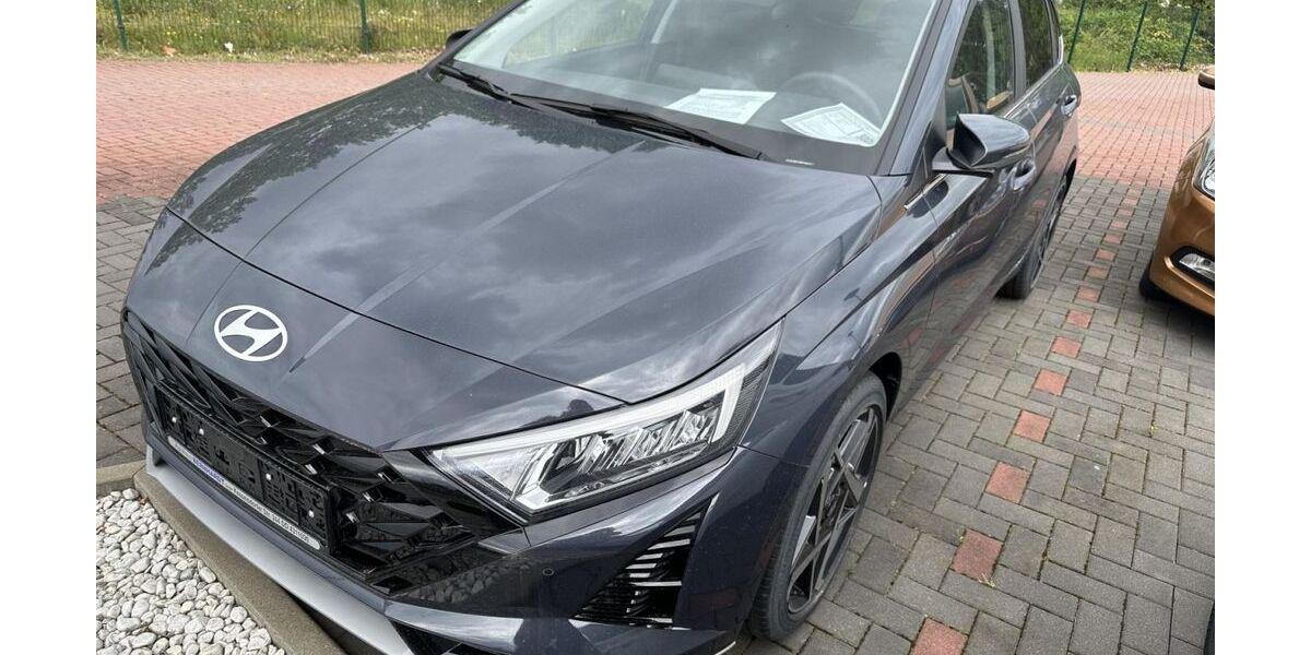 Hyundai i20 9.000 km 21.990 &euro; Dresden 01156