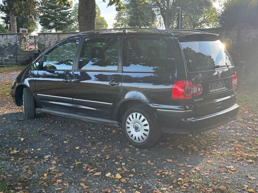 VW Sharan 206.000 km 2.499 € Limburg - Eschhofen 65552