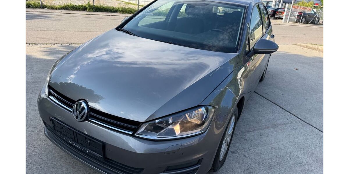 VW Golf 270.000 km 4.900 &euro; Rosenheim 83026
