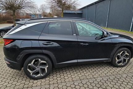 Hyundai TUCSON 37.100 km 24.600 &euro; Rechterfeld 49429
