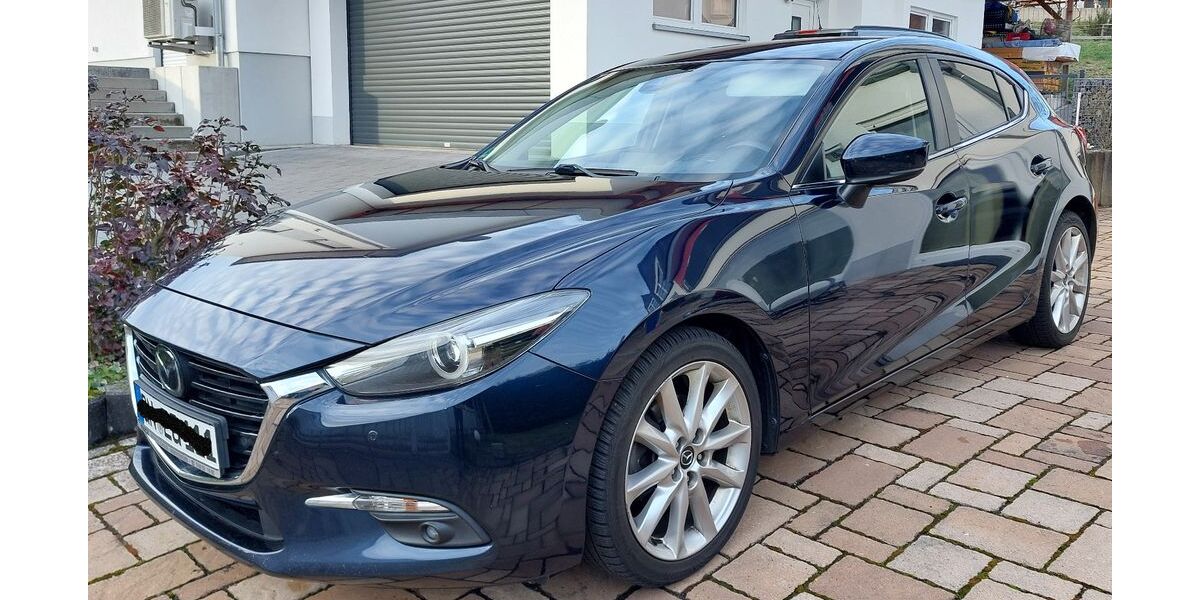 Mazda 3 162.000 km 9.900 &euro; Bad Orb 63619
