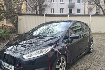 Ford Fiesta 142.000 km 9.899 &euro; Mannheim 68167