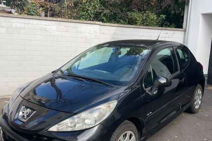 Peugeot 207 176.062 km 1.690 € Stuttgart 70376