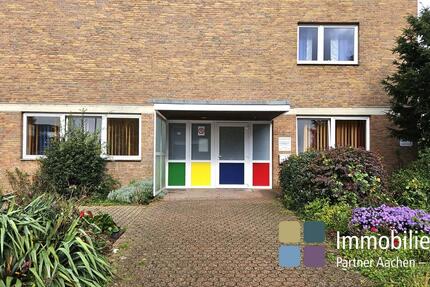 IPA - Große Arztpraxis auch als Bürofläche nutzbar ab dem 01.04.25 zu vermieten zimmer