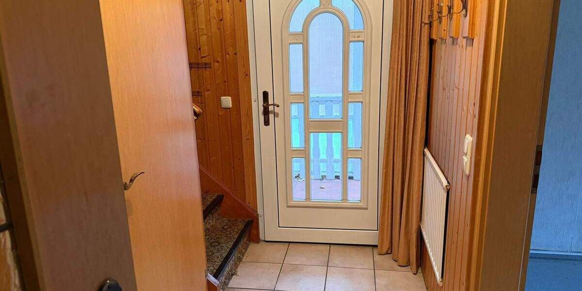 Reserviert! Leben im Nordseebad Otterndorf! Bezahlbares Wohnhaus mit Einliegerwohnung in ruhiger Lage. 6 zimmer