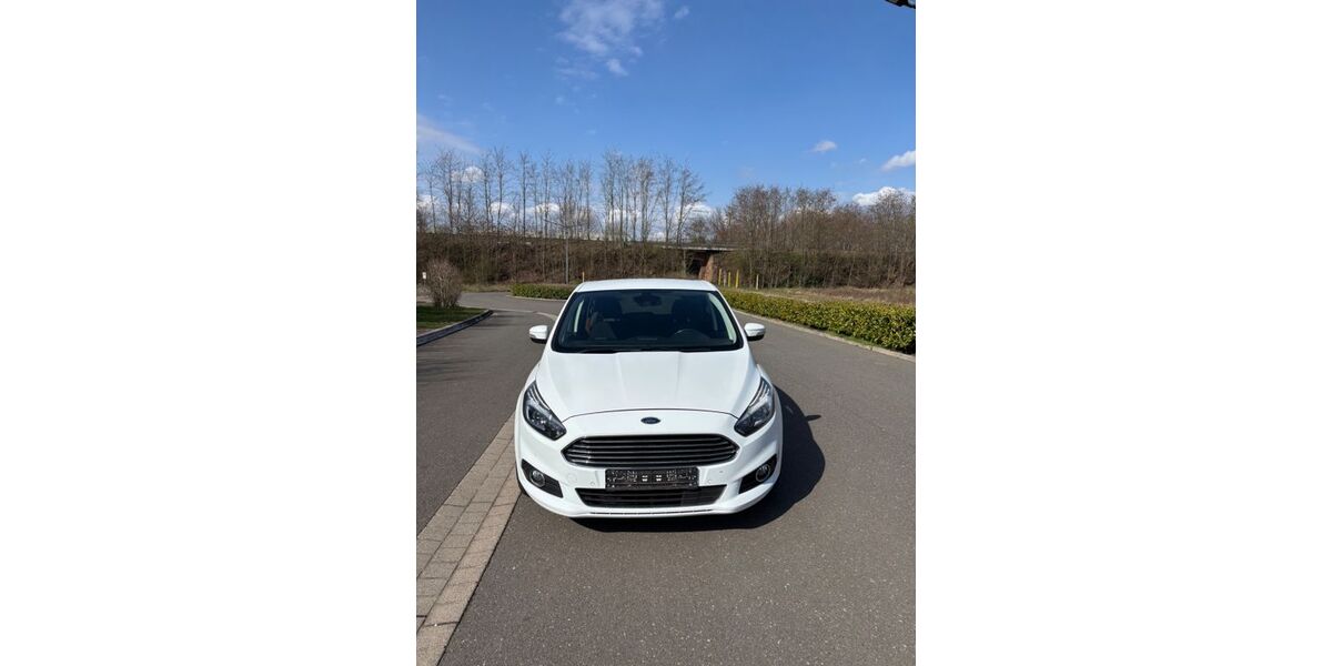 Ford S-Max 159.000 km 14.499 &euro; Bruchmühlbach 66892