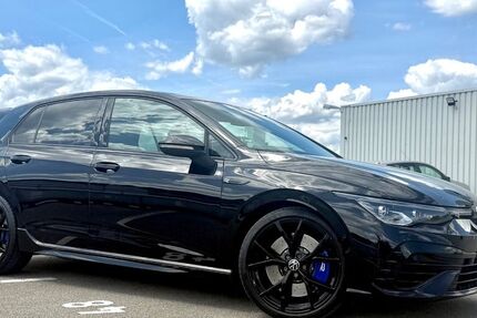 VW Golf 48.500 km 33.999 &euro; Göppingen 73037