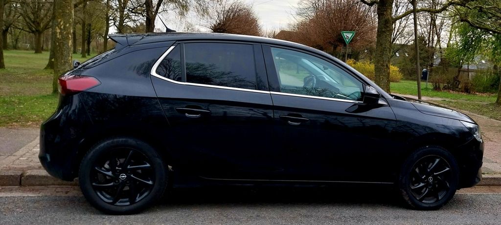Opel Corsa 65.000 km 10.899 &euro; Bremen 28717