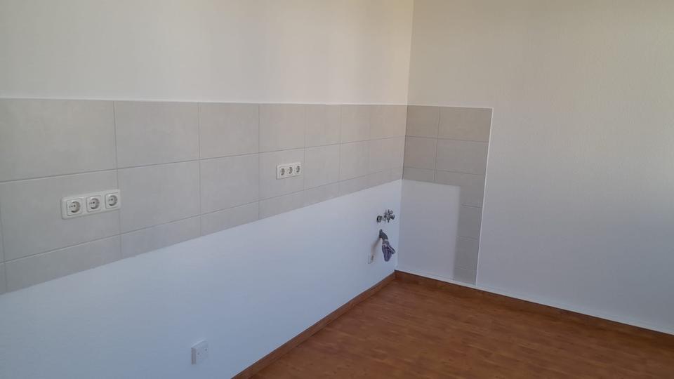 Etagenwohnung Pößneck - 2 Zimmer, 43 m&sup2;, 430&euro; | Angebot:25416131