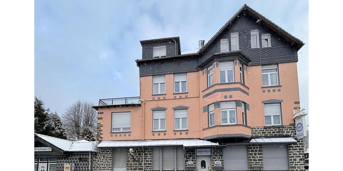 Restaurant Akropolis +wohnung. + Kegelbahn +Terrase+ Biergarten zimmer