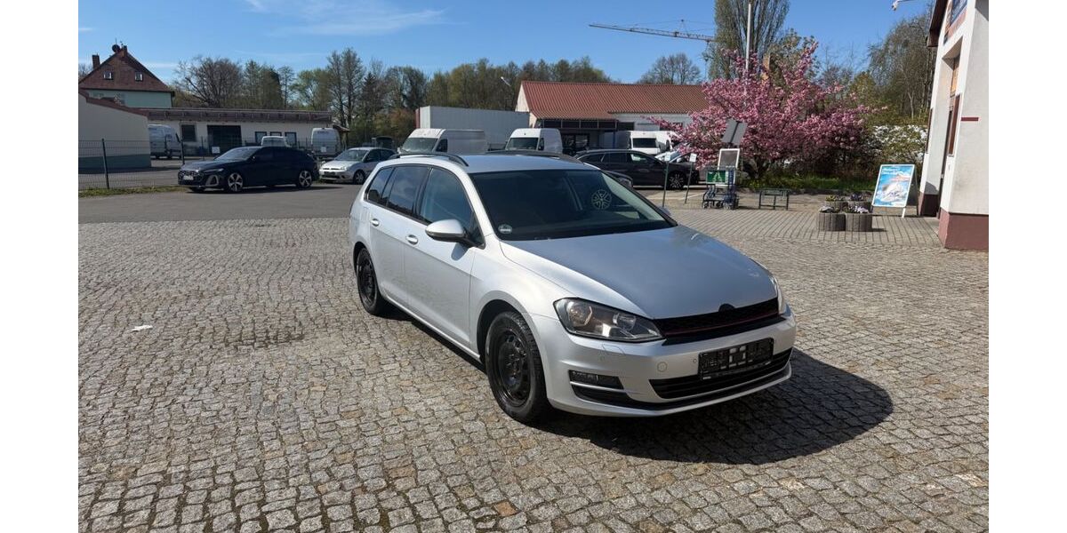 VW Golf 235.400 km 5.700 &euro; Luckau 15926