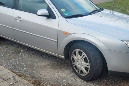 Ford Mondeo 251.180 km 700 &euro; Kirchardt 74912