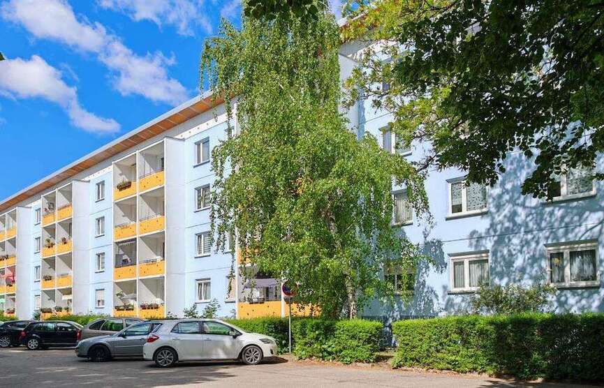 Wohnung zum Mieten in Hoyerswerda 316 € 62.01 m²