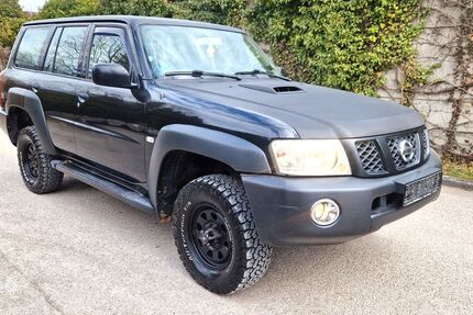 Nissan Patrol 295.000 km 12.990 &euro; München 80935