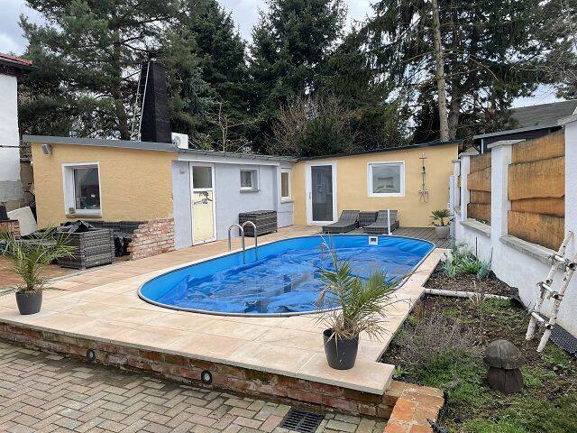 Erschwingliches EFH schnell beziehbar und großem PoolBK ideal für Ihre Familie - Einfamilienhaus Altenburg Zetzscha | Angebot:26489503