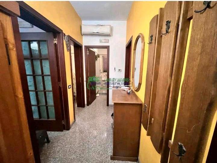 Etagenwohnung Wolfsburg Alt-Wolfsburg - 4 Zimmer, 104 m&sup2;, 95.000&euro; | Angebot:26561991
