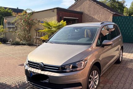VW Touran 90.500 km 14.000 € Mönchengladbach 41069