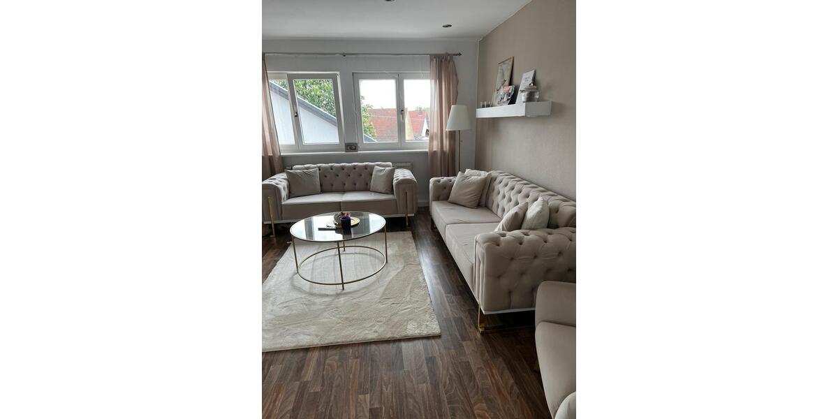 Dachgeschoßwohnung Meitingen - 3 Zimmer, 65 m&sup2;, 850&euro; | Angebot:26678749