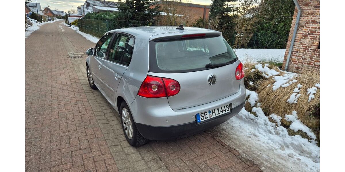 VW Golf 303.000 km 1.800 &euro; Kisdorf 24629