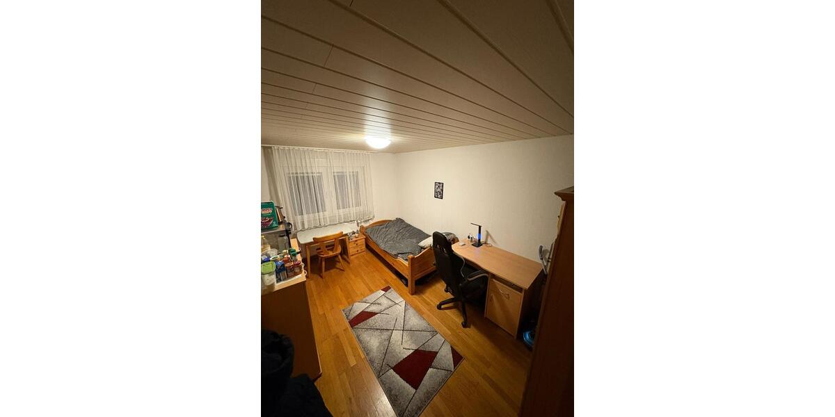 1-Zimmer-Wohnung für Studenten, Untermiete, 400m zur DHBW 1 zimmer