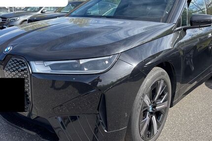 BMW iX 99.850 km 39.450 &euro; Steinbach-Hallenberg OT Herges-Hallenberg 98587