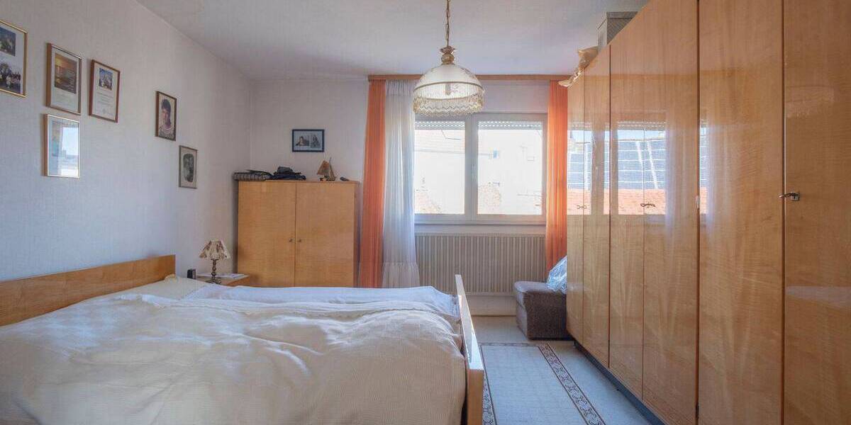 Einfamilienhaus Hungen Villingen - 7 Zimmer, 135 m&sup2;, 245.000&euro; | Angebot:26359752