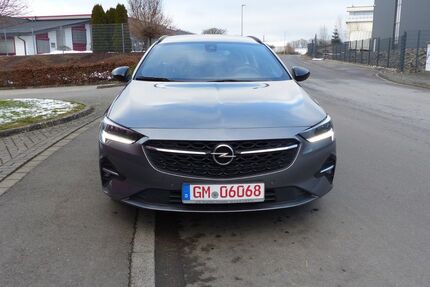 Opel Insignia 149.000 km 11.100 &euro; Bergneustadt 51702