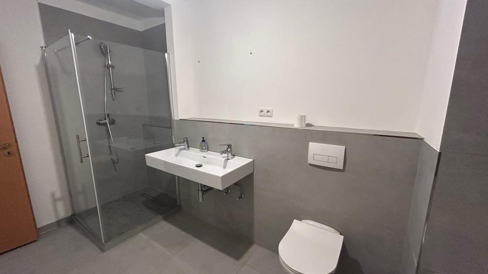 Reihenhaus Siegburg - 4 Zimmer, 135 m&sup2;, 1.700&euro; | Angebot:24600444