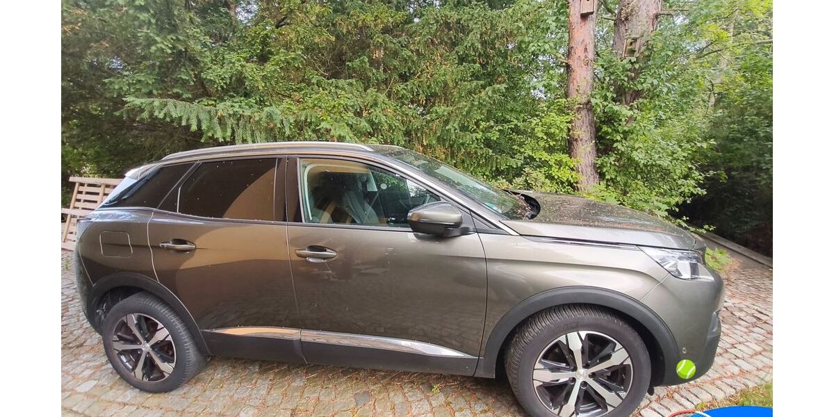Peugeot 3008 97.000 km 12.999 &euro; Dresden 01097