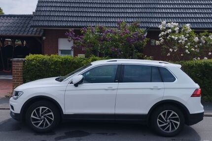 VW Tiguan 104.500 km 14.200 &euro; Bremen 28757