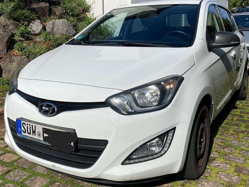 Hyundai i20 143.000 km 5.450 € Göcklingen 76831