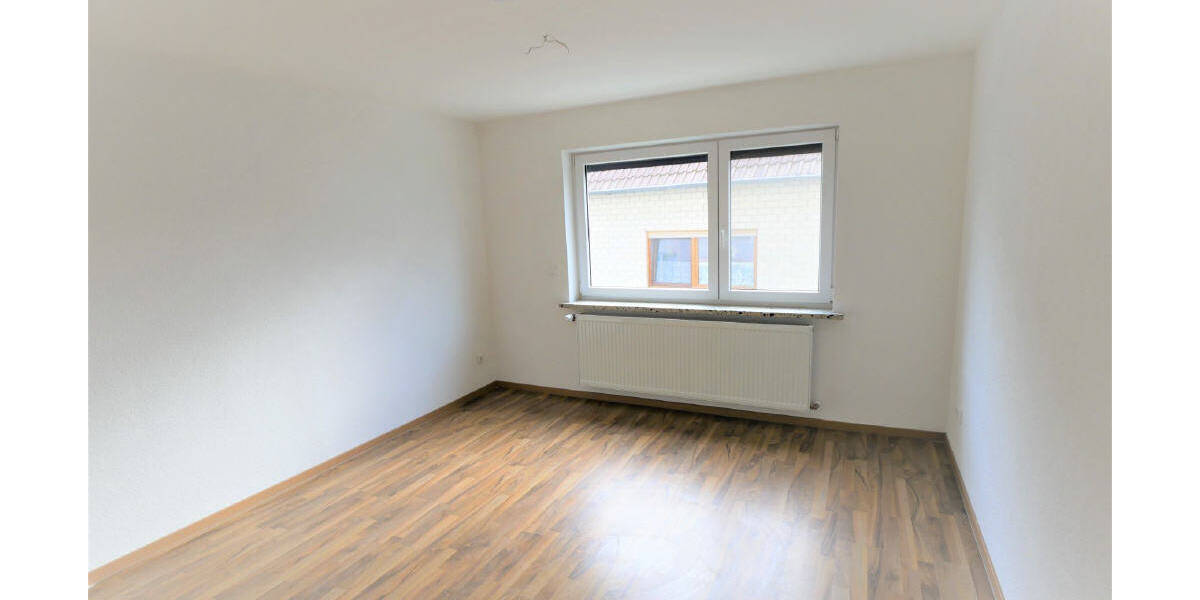Etagenwohnung Coburg Lützelbuch - 4 Zimmer, 75 m&sup2;, 650&euro; | Angebot:26695214