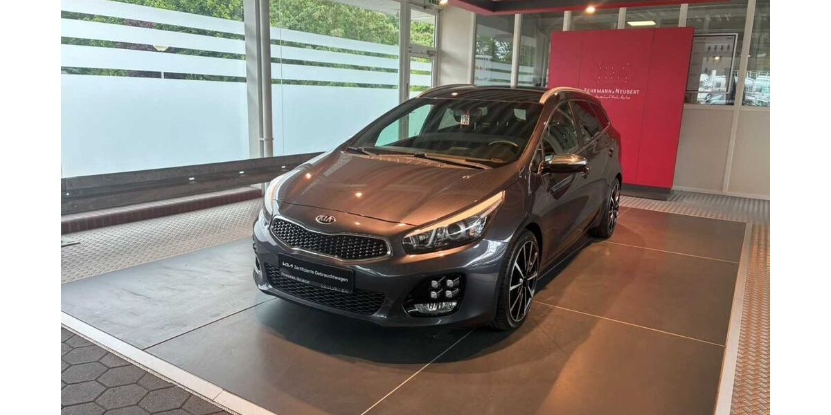 Kia ceed Sportswagon 74.000 km 12.590 &euro; Osnabrück 49082